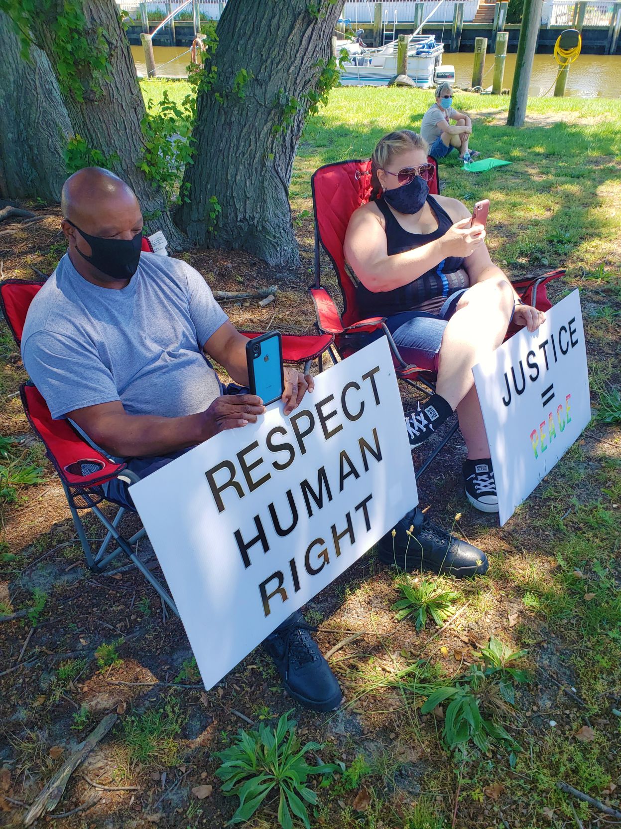 Millsboro rally attendees